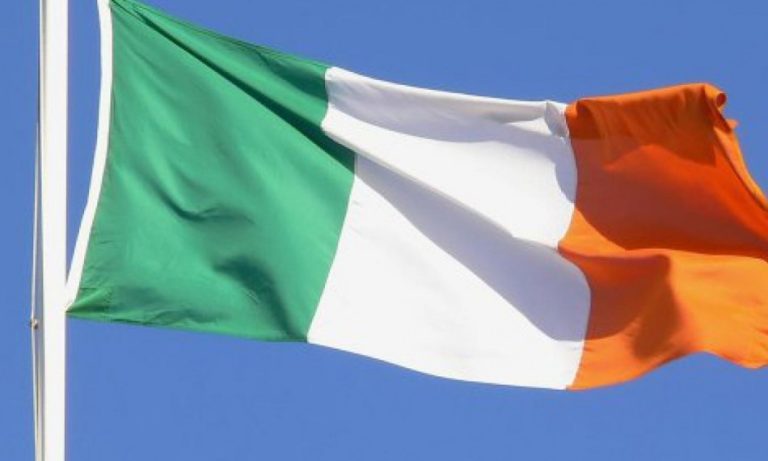 Попытка снижения налогов Ирландской конфедерацией